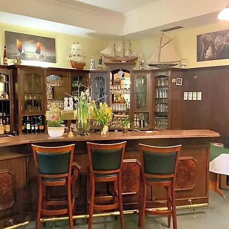Bluhm's Hotel&Restaurant am Markt-2